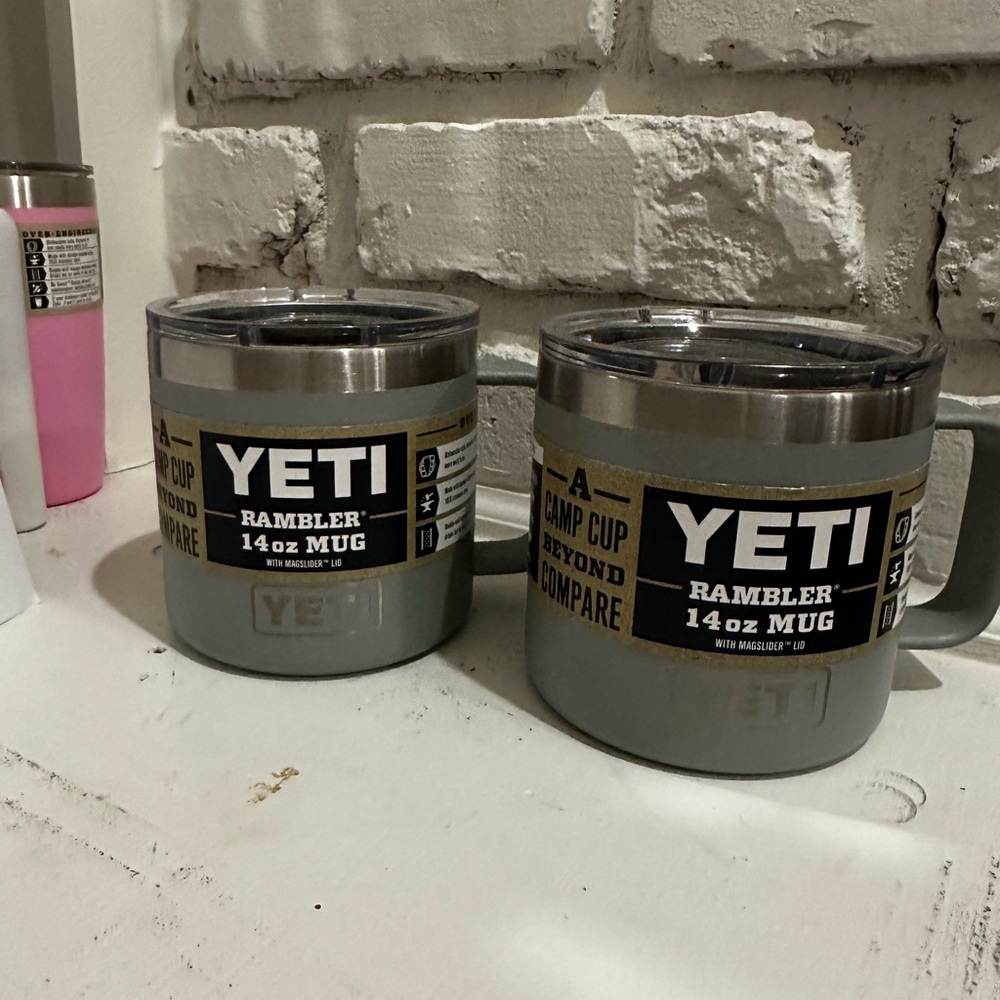Yeti Granite Gray 14 oz Camp Mug